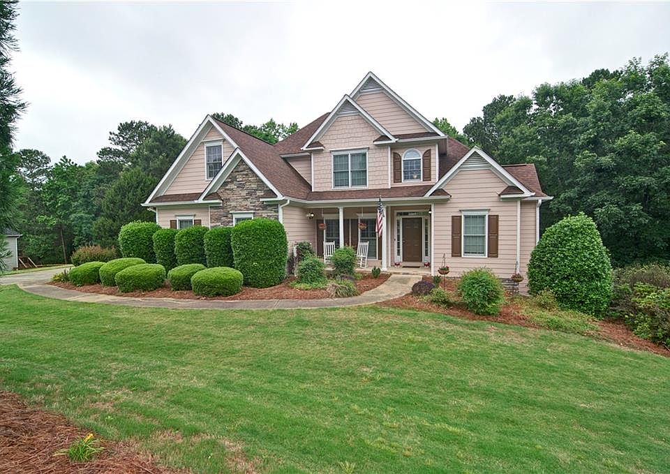 1st image of 128 Sweetwater Creek Trl