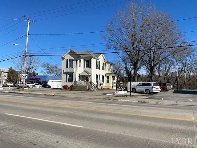 2nd image of 400 S Main St