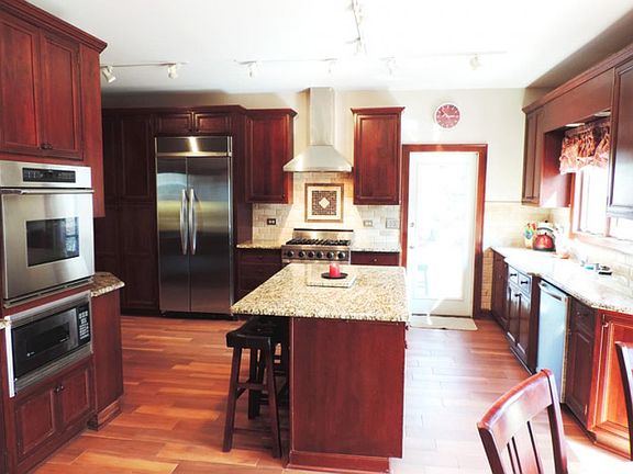 3rd image of 507 E Haven St