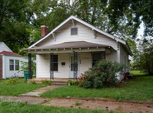 911 2nd St, Tuscumbia, AL 35674