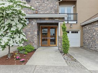 11764 SE Crested Eagle Ln, Happy Valley, OR