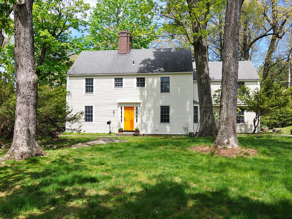 1st image of 215 Villard Ave