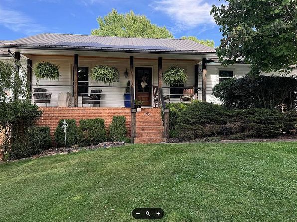 793 Marion Ave