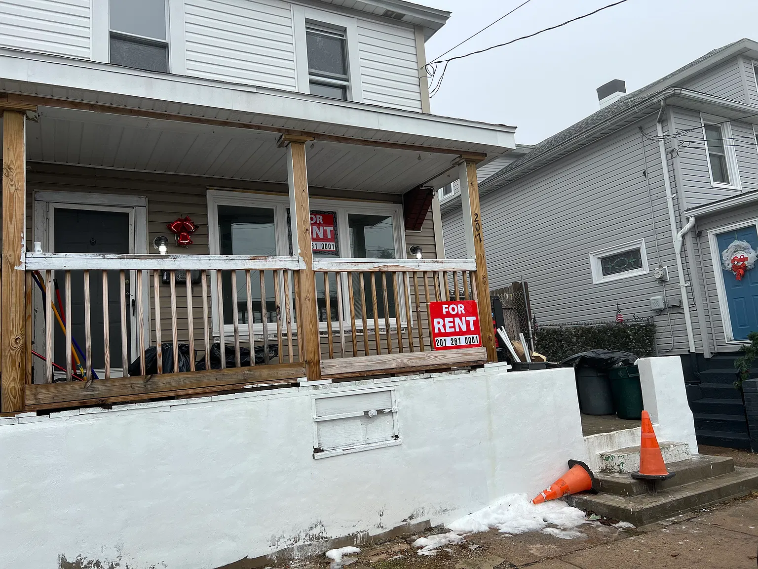 207 W Sherman St — Photo 1