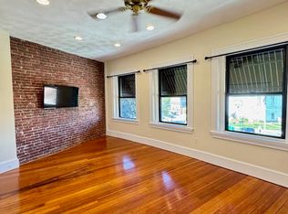 379 Main St #2, Woburn, MA 01801