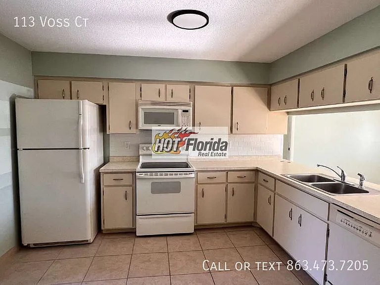 113 Voss Ct — Photo 4