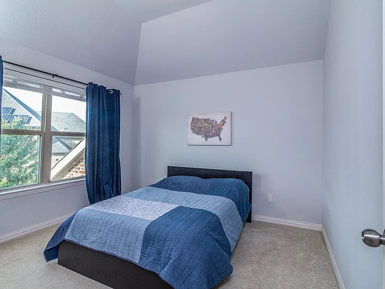 600 Wilshire Ln — Photo 16