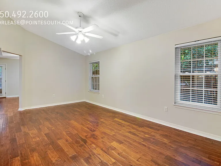 4678 Windstarr Dr — Photo 12