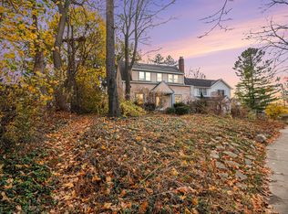 130 Fairview Dr, Ann Arbor, MI 48103