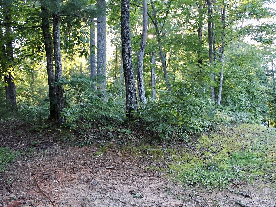2nd image of 107 Fairway Dr S Lot 26