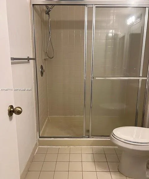 8801 Wiles Rd #305 — Photo 11