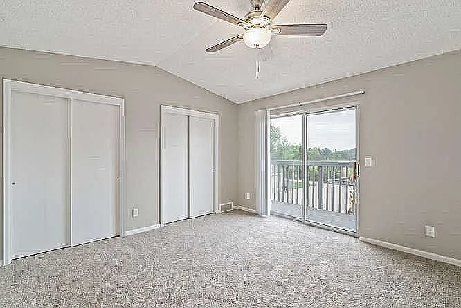 Garden Park Townhomes — Photo 7