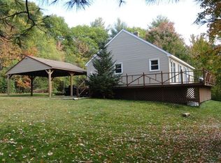 4 Hardy Rd, Ashburnham, MA 01430
