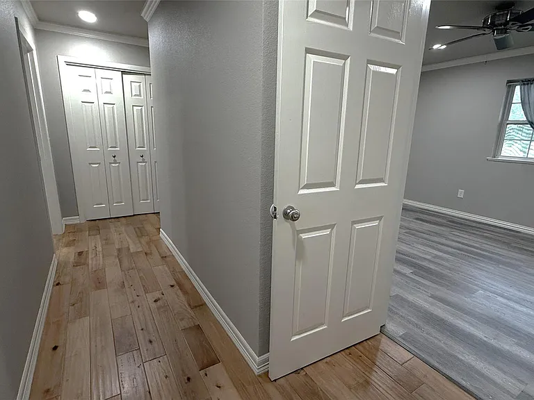 10150 FM 619 — Photo 20