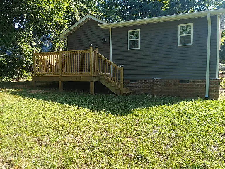 525 Chandler St — Photo 10