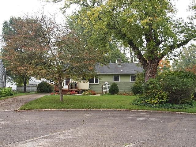1st image of 329 Highfield Dr