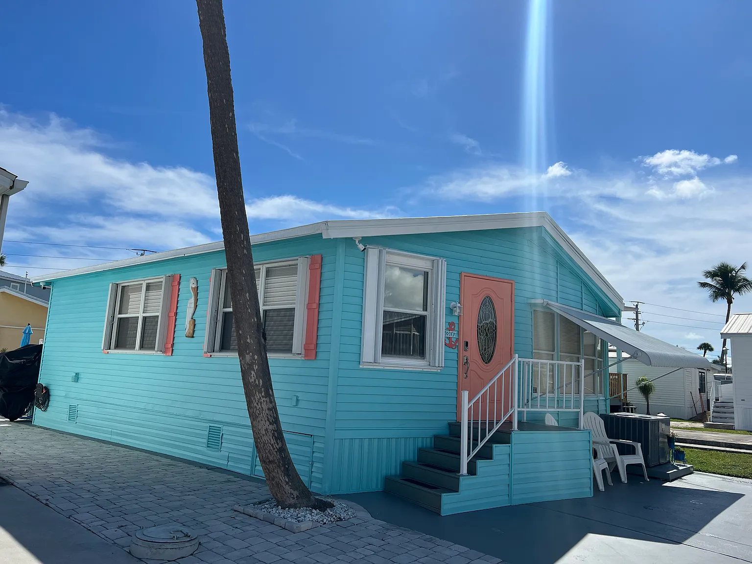 2 bed, 740 sqft, $2,000 — Photo 2