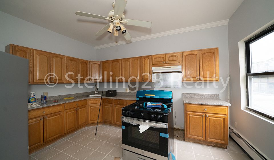1st image of 24-07 31st St #2F