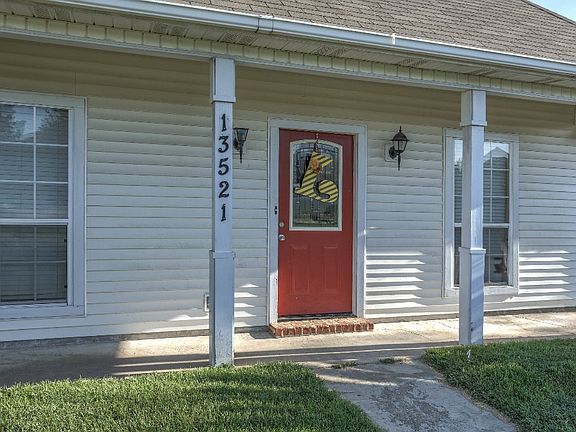 4th image of 13521 Meadow Crossing Dr