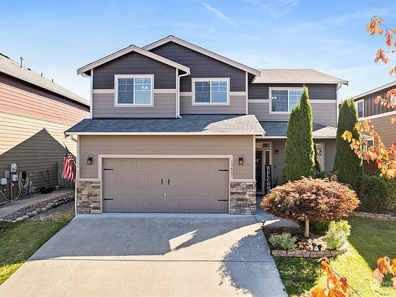 2nd image of 15407 Chad Drive SE