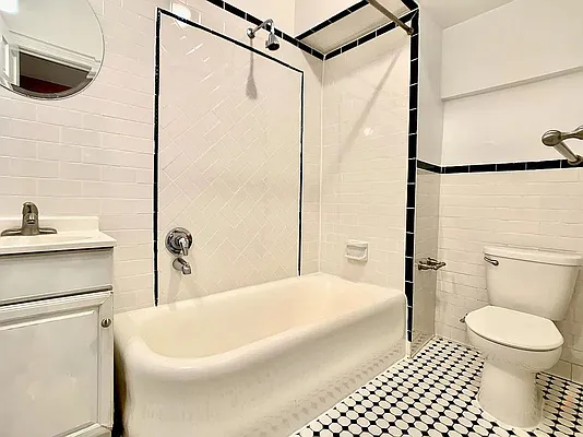 Rented by REAL New York | media 6