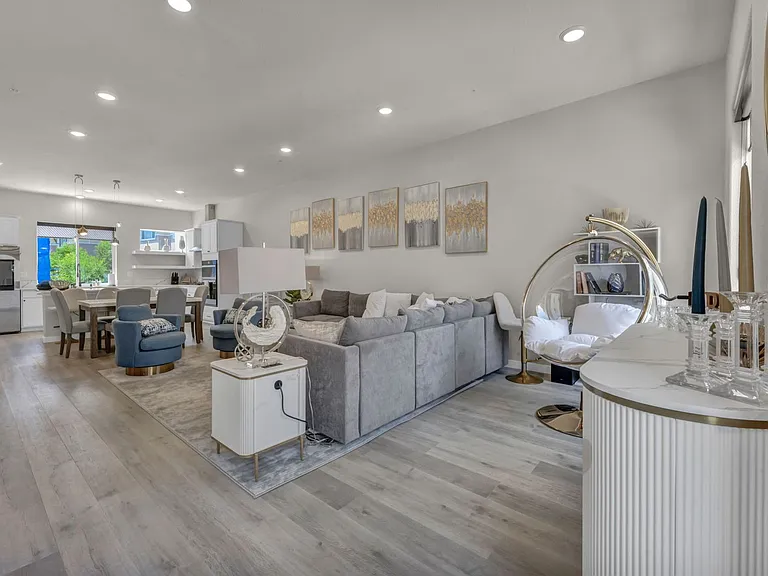 150 Rissone Ln #1 — Photo 19