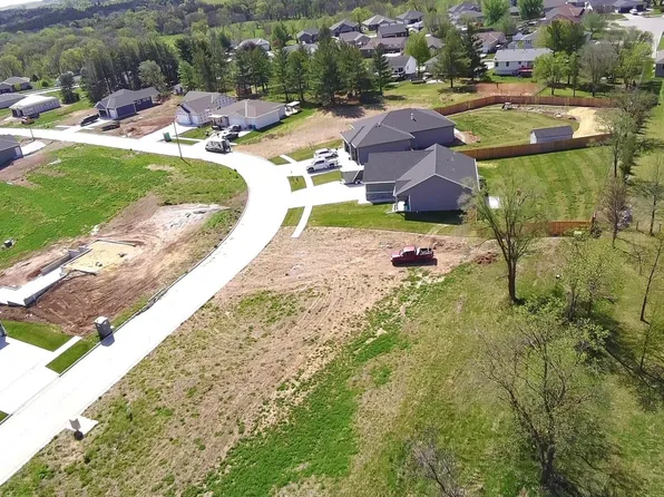 985 Evergreen Rd, Bennet, NE 68317
