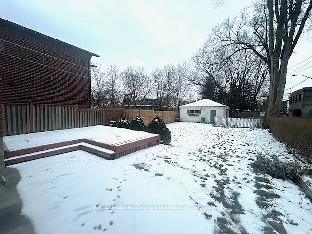 6 Hiawatha Pkwy #UPPER LEVEL — Photo 21