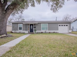 3505 Oaklawn St, Victoria, TX 77901
