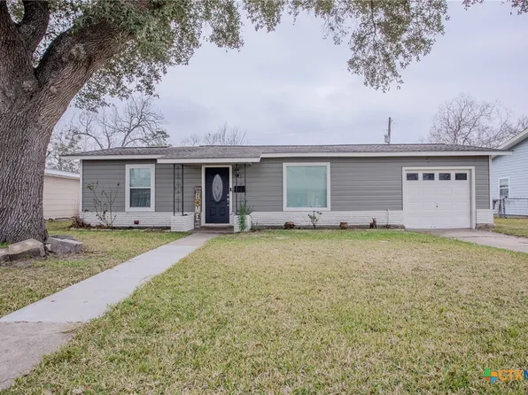 3505 Oaklawn St, Victoria, TX 77901