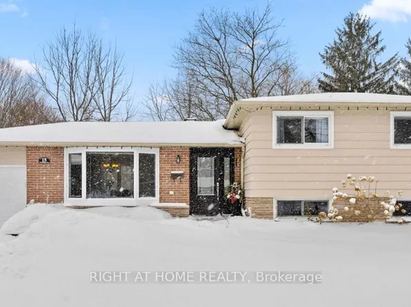 15 Colleen Ave, Barrie, ON L4M 2M9