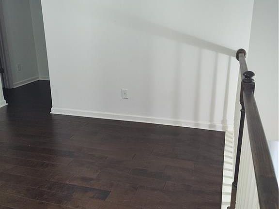 4th image of 7736 Rutgers Cir S