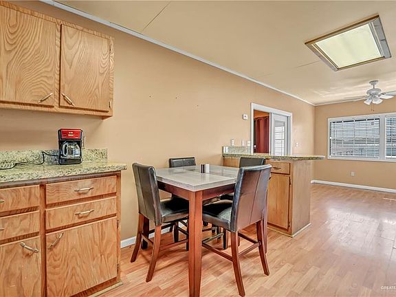 5th image of 8458 Lago Vista Dr