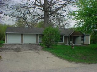 4944 N Wendorf Rd, Monroe Center, IL 61052