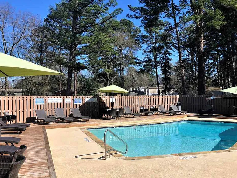 Shiloh Pines — Photo 8