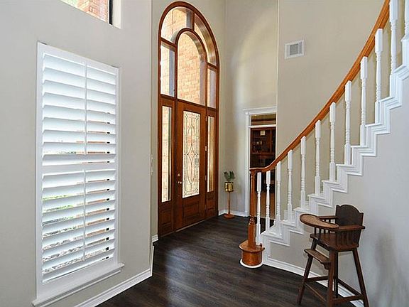 3rd image of 1903 Tawny Oaks Dr