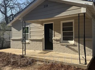 218 E Render St, Lagrange, GA 30241