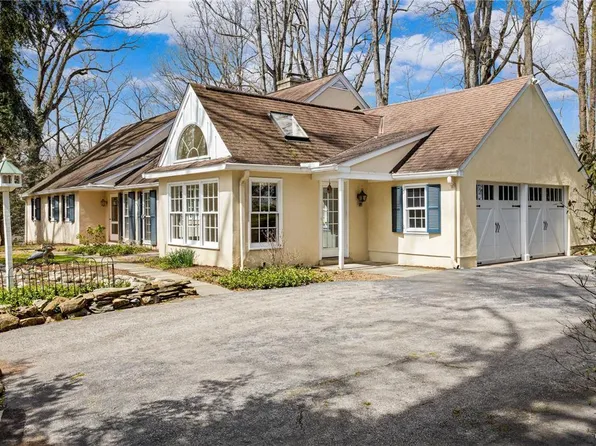 175 Beaumont Rd, Devon, PA 19333