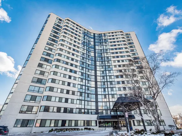 1360 Rathburn Rd E #Penthouse 04, Mississauga, ON L4W 4H4