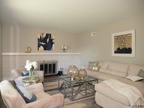 4th image of 8950 Lemona Ave
