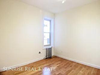 Rented by Sunrise Real Estate