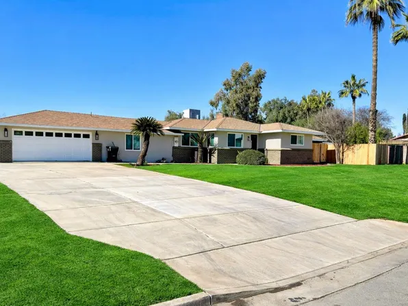 7900 Whirlaway Street, Bakersfield, CA 93307