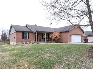 8718 Wilmington Rd, Oregonia, OH 45054