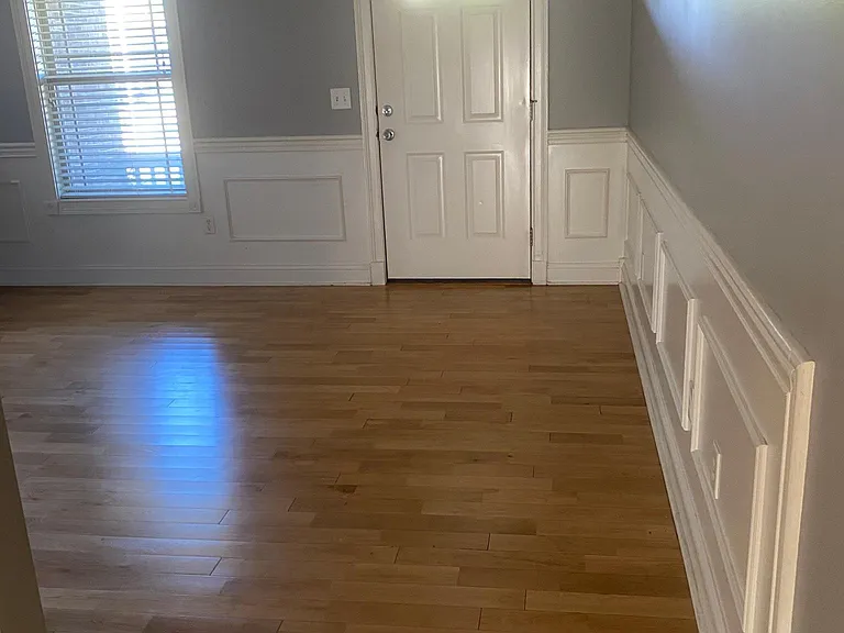577 Hampton Way — Photo 10