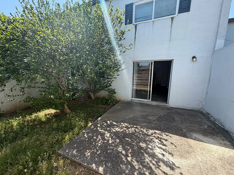 Parks at Marietta/ 1040 Sandtown Rd — Photo 17