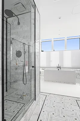 Rented by Compass | media 33