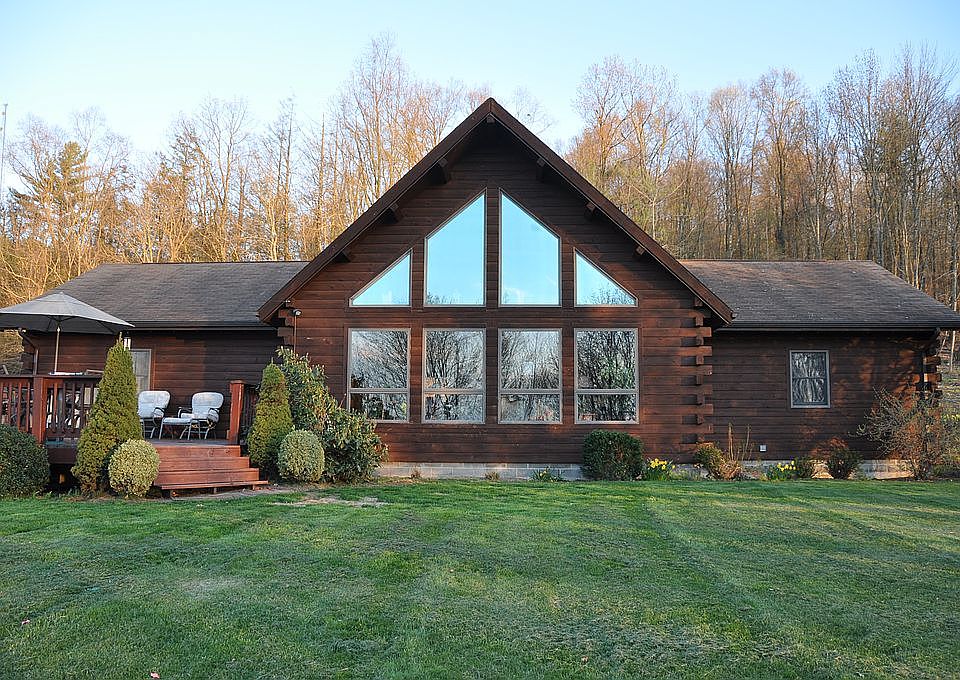 1st image of 341 Dewald Ln