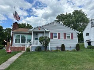 1701 Frieda Ave, Johnstown, PA 15902