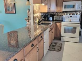 6699 NW 2nd Ave #PENTHOUSE I, Boca Raton, FL 33487