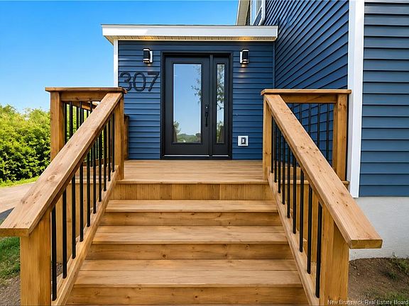 3rd image of 307 Bannister Rd